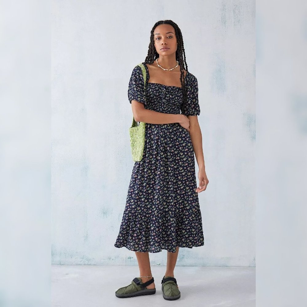 patriotic dresses for women American Flag Sundress: Women's Outfits Original designs by Adorable Size:38 Short Jacket+32 Waist Adjust 28to34)(Height: 5 4 to5 7 )(Neck  15-16.5)S-M) Satin Open Back Maxi Event Qipao